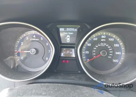 2013 Hyundai Elantra Gt from USA, damaged, VIN KMHD35LE0DU106889